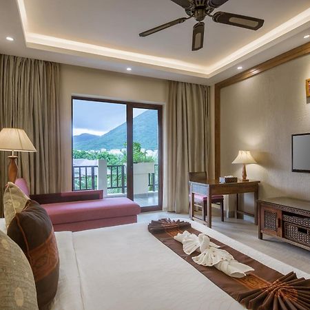 Sanya Yalong Bay Villas & Spa Luaran gambar