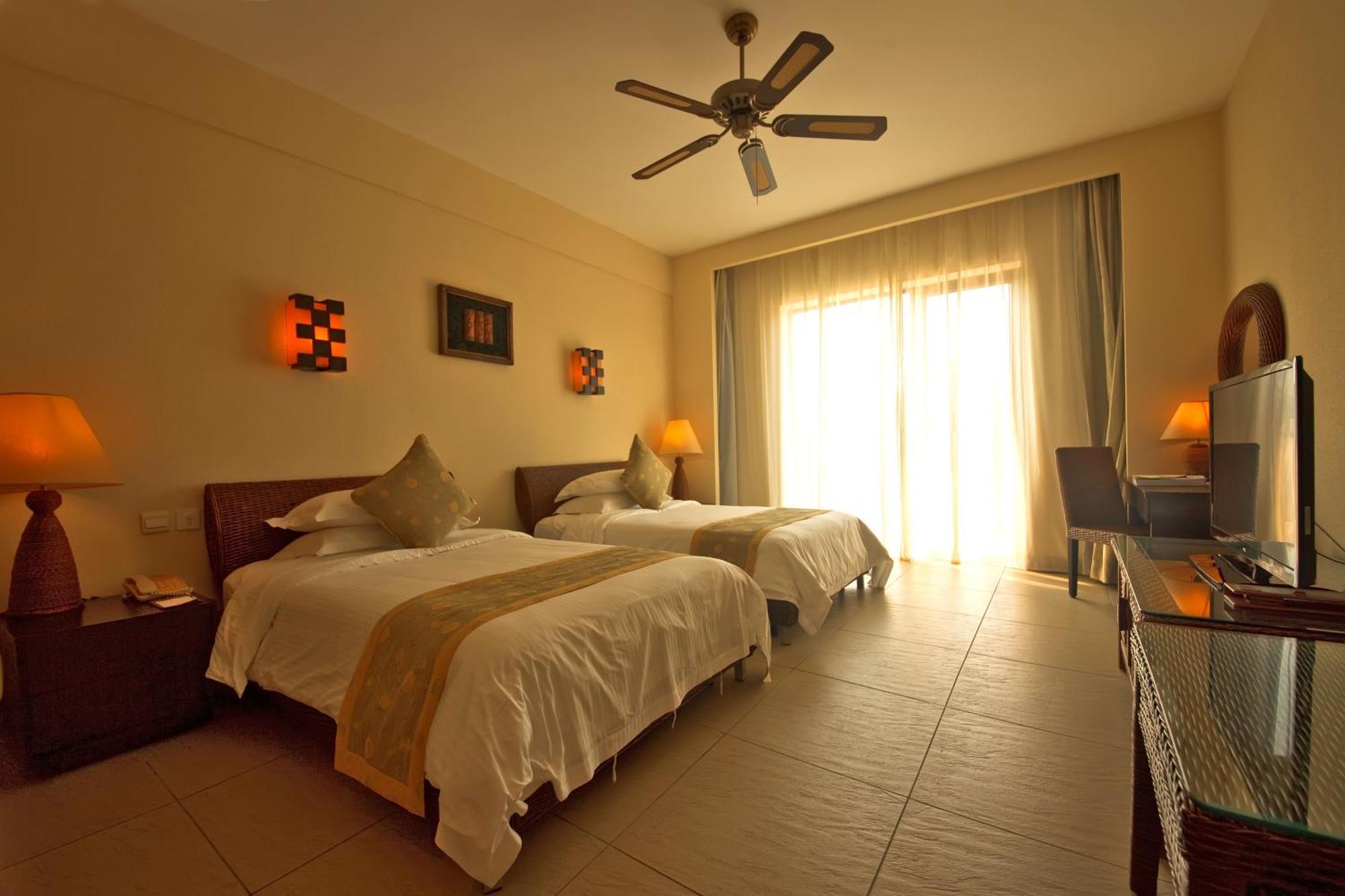 Sanya Yalong Bay Villas & Spa Luaran gambar